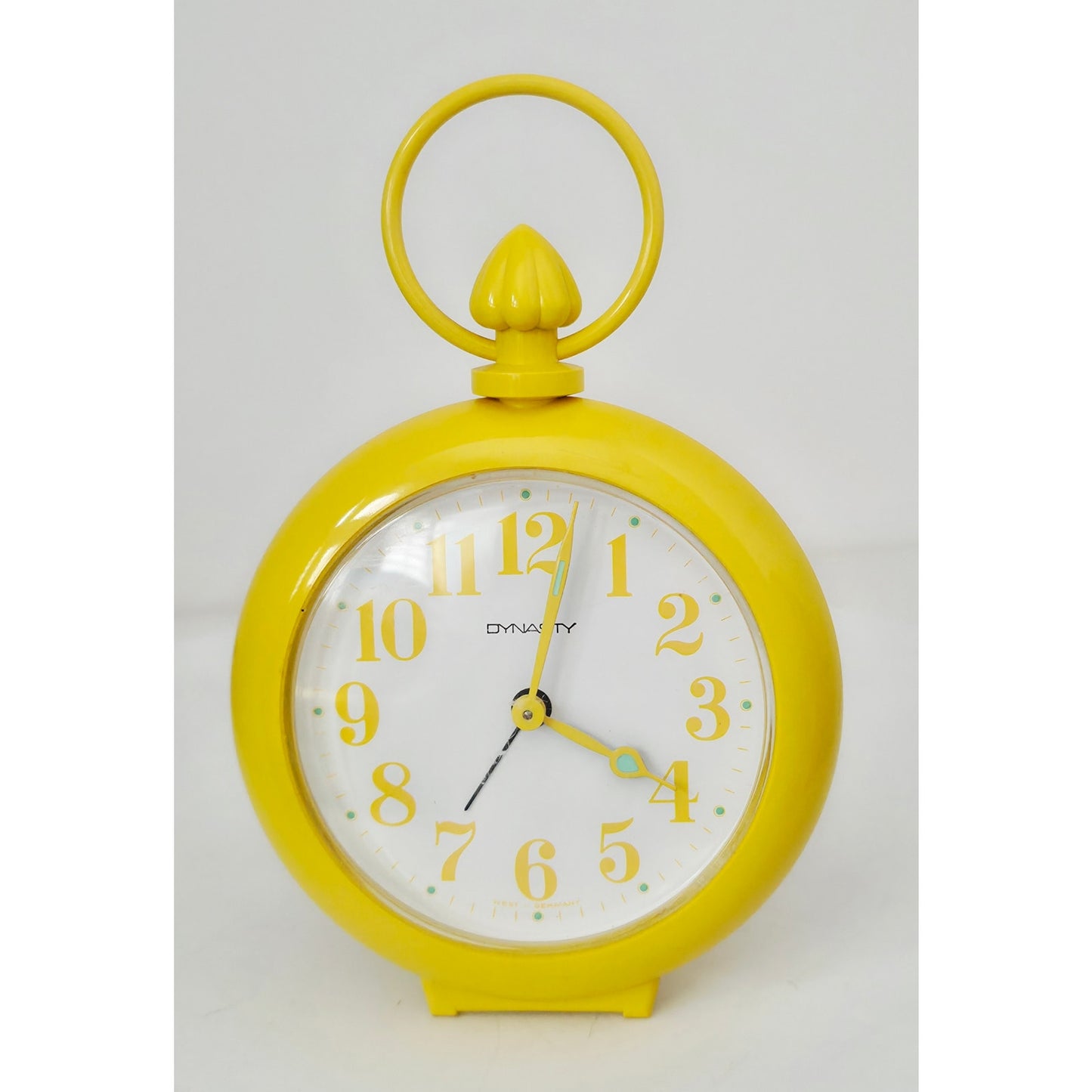 VINTAGE *NEW* 1970's Dynasty 7" Keywound Metal Alarm Clock - Yellow