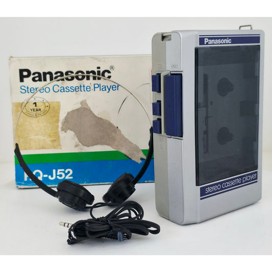 VINTAGE *PRISTINE* 1980's Panasonic RQ-J52 Portable Cassette Tape Player Japan
