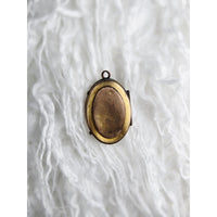 VINTAGE *NEW* 1950's Gold-Toned Locket with Design 1.5"