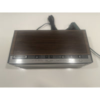 VINTAGE *NEW* 1980's Hitachi KC-651H Am/Fm 2-Band Table Radio w/Digital Clock