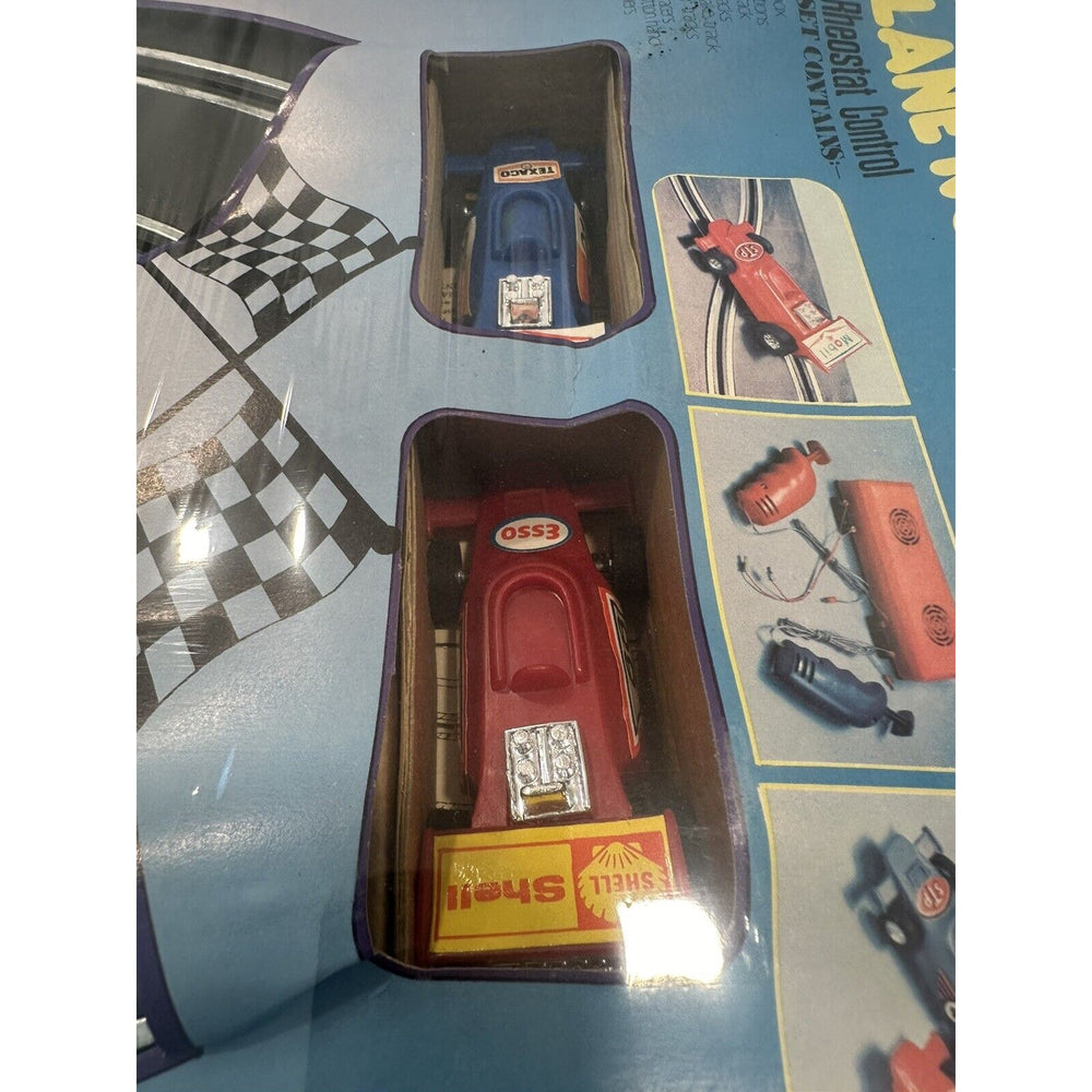 VINTAGE *NEW* Battery Operated 2-Lane Road Racing w/Shell Mobil Texaco