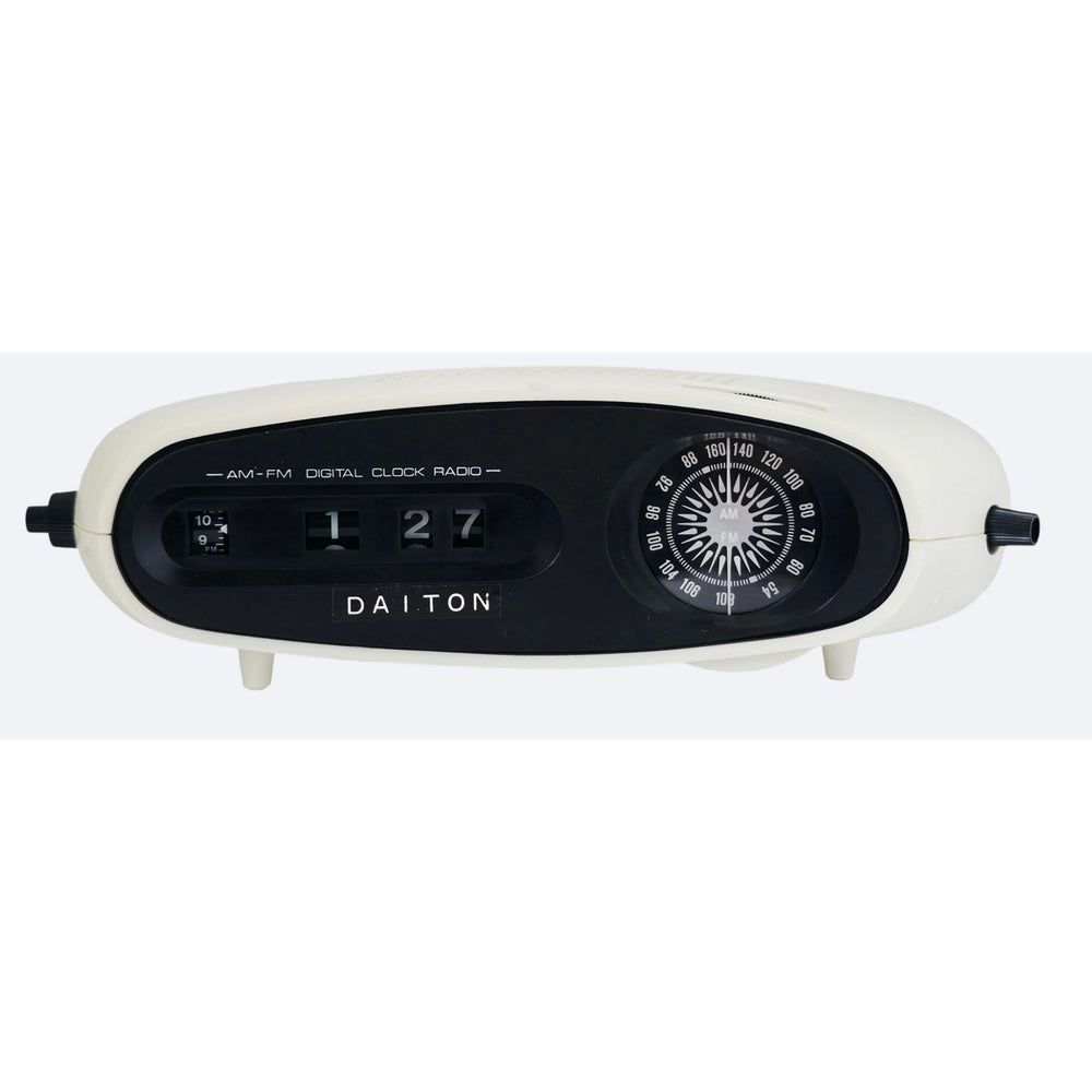VINTAGE *PRISTINE* 1970's DAITON Space Age Analog AM/FM Clock Radio