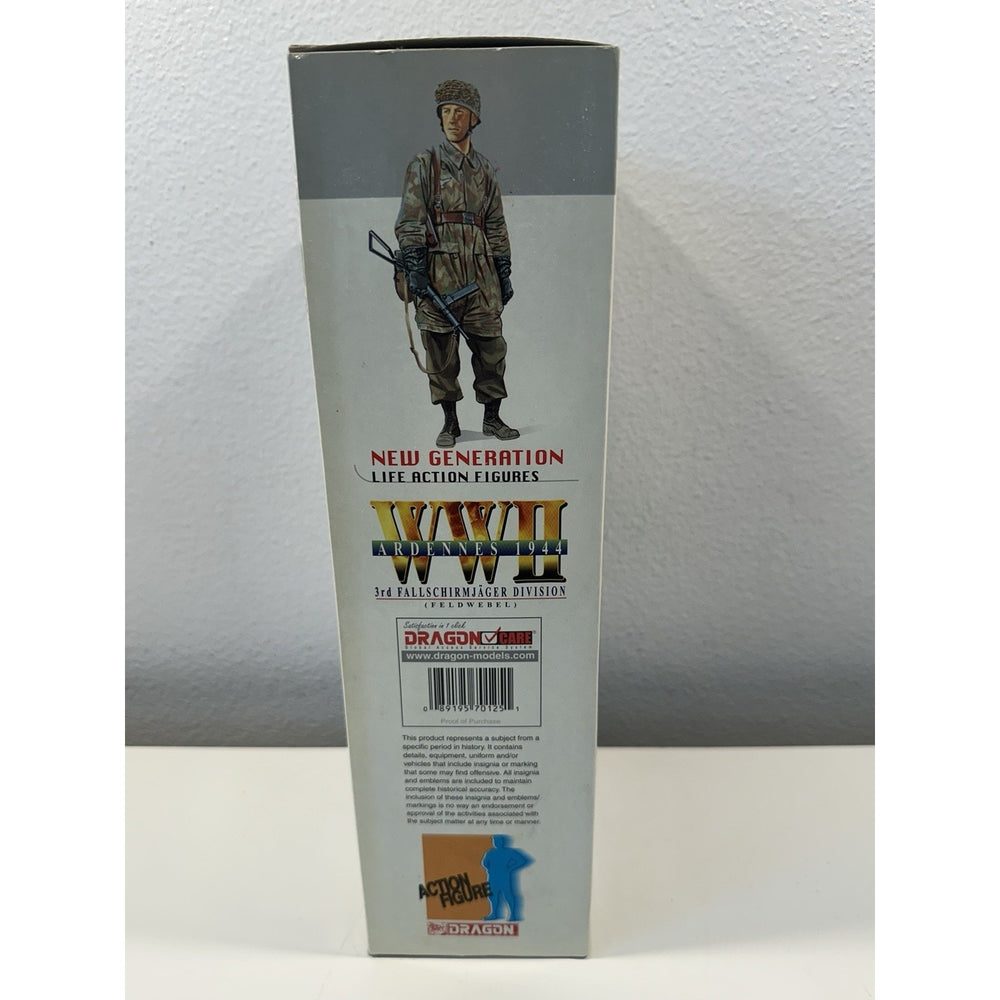 VINTAGE *NEW* Dragon WWII "Meyer" Ardennes 1944 Action Figure