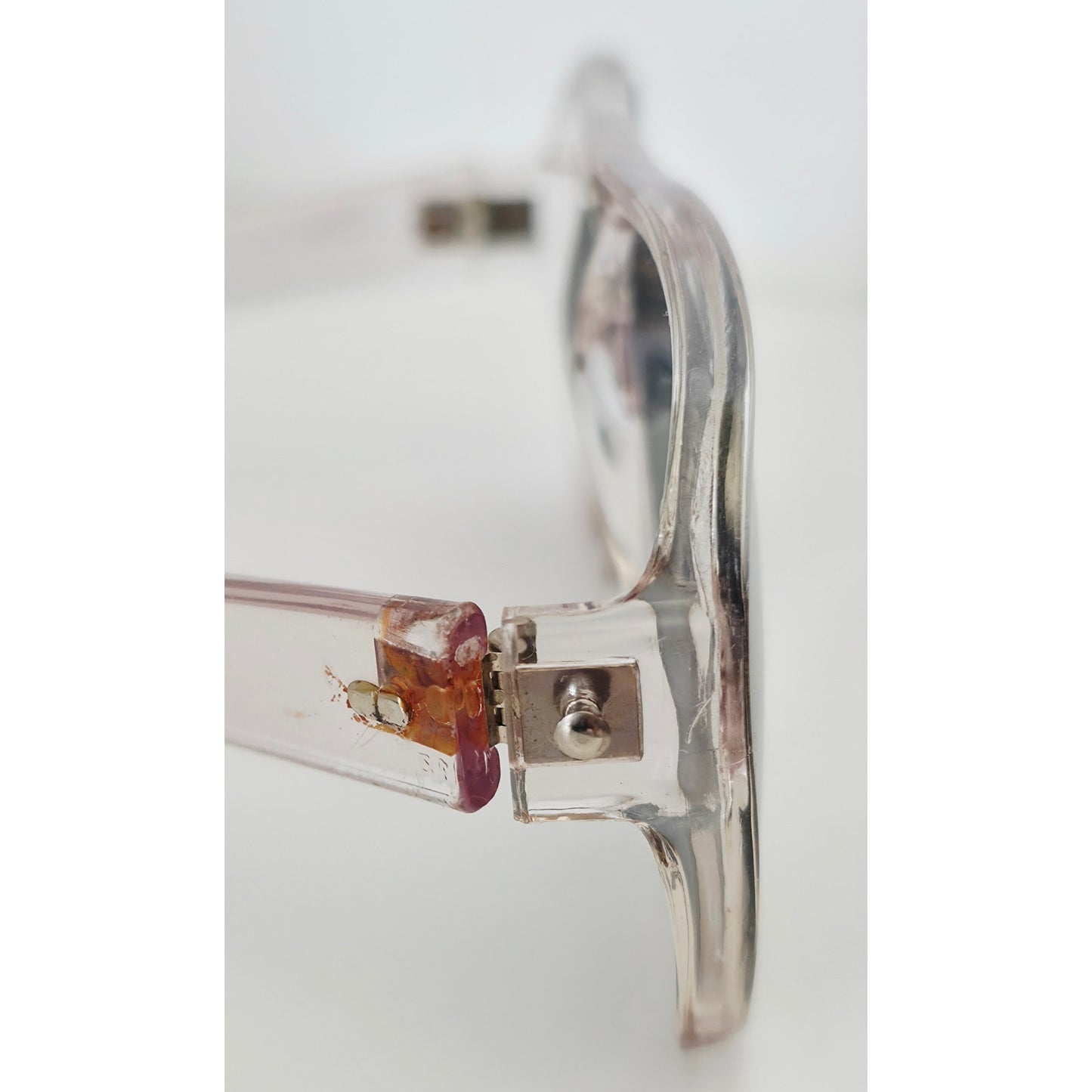 VINTAGE *NEW* 1970's Glam Unisex Clear Frame with Gray Ombre Lens Sunglasses