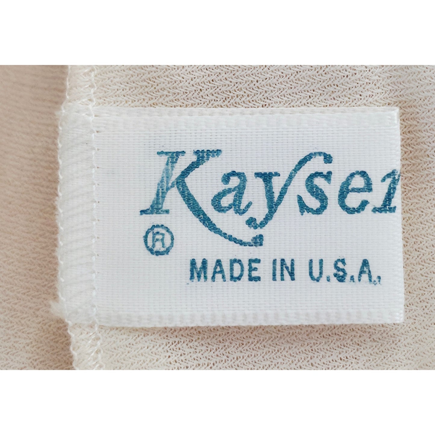 VINTAGE *NEW* 1960's Kayser Women's Beige Half Slip with Lace Design Size M
