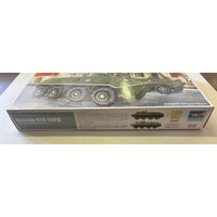 VINTAGE *NEW* Trumpeter TRP01544 1:35 Russian BTR-60PB Model Kit
