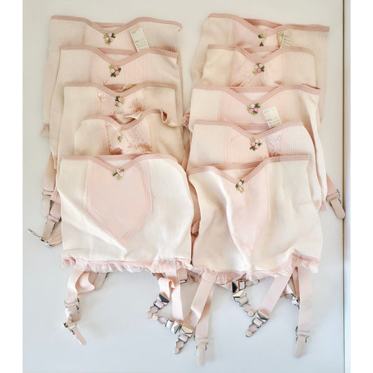 VINTAGE *NEW* 1950's Women's Light Pink w/Flowers Garter Belt Size S | Set of 10
