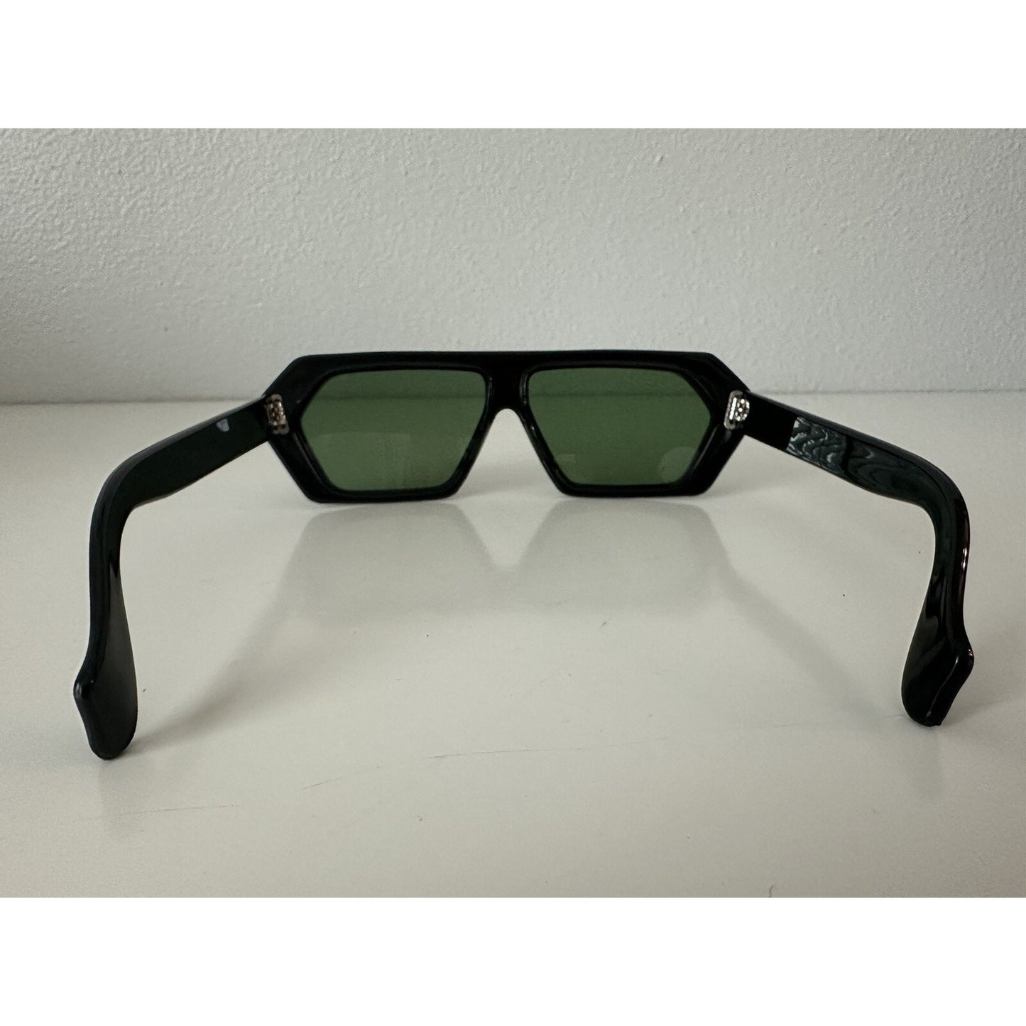 VINTAGE *NEW* 1970's Glam Unisex Sunglasses Black Hex Frame MINT