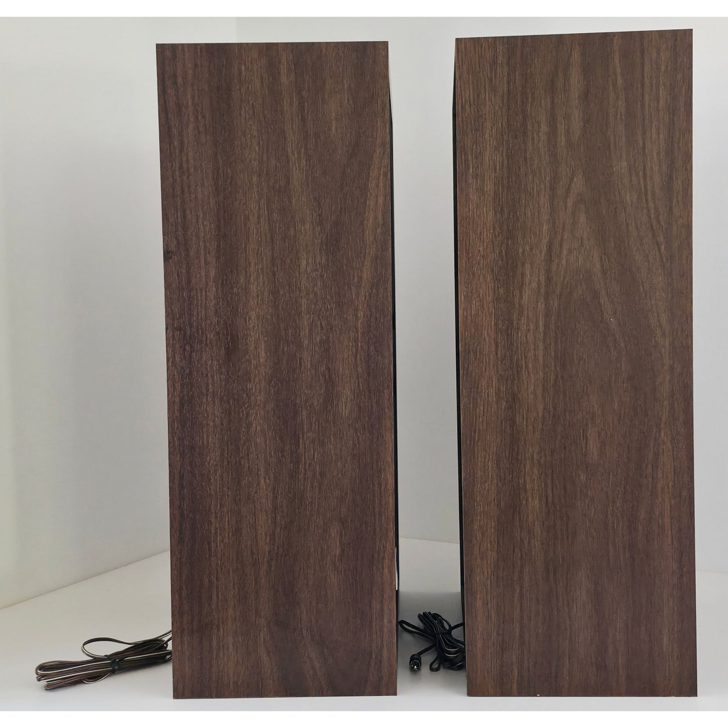 VINTAGE *NEW* 1970's Sharp SP-320A Set of 2 Speakers