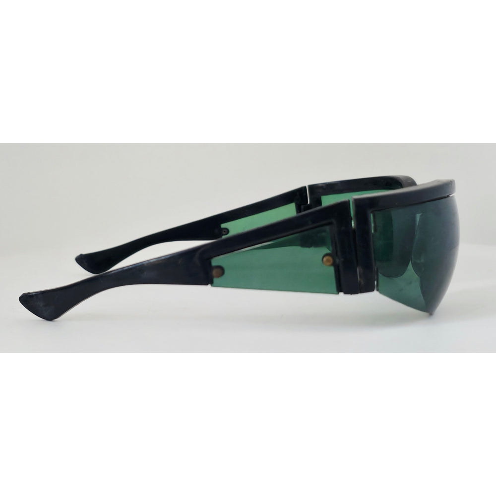 VINTAGE *NEW* 1970's Glam Unisex Black Frame with Green Lens Sunglasses