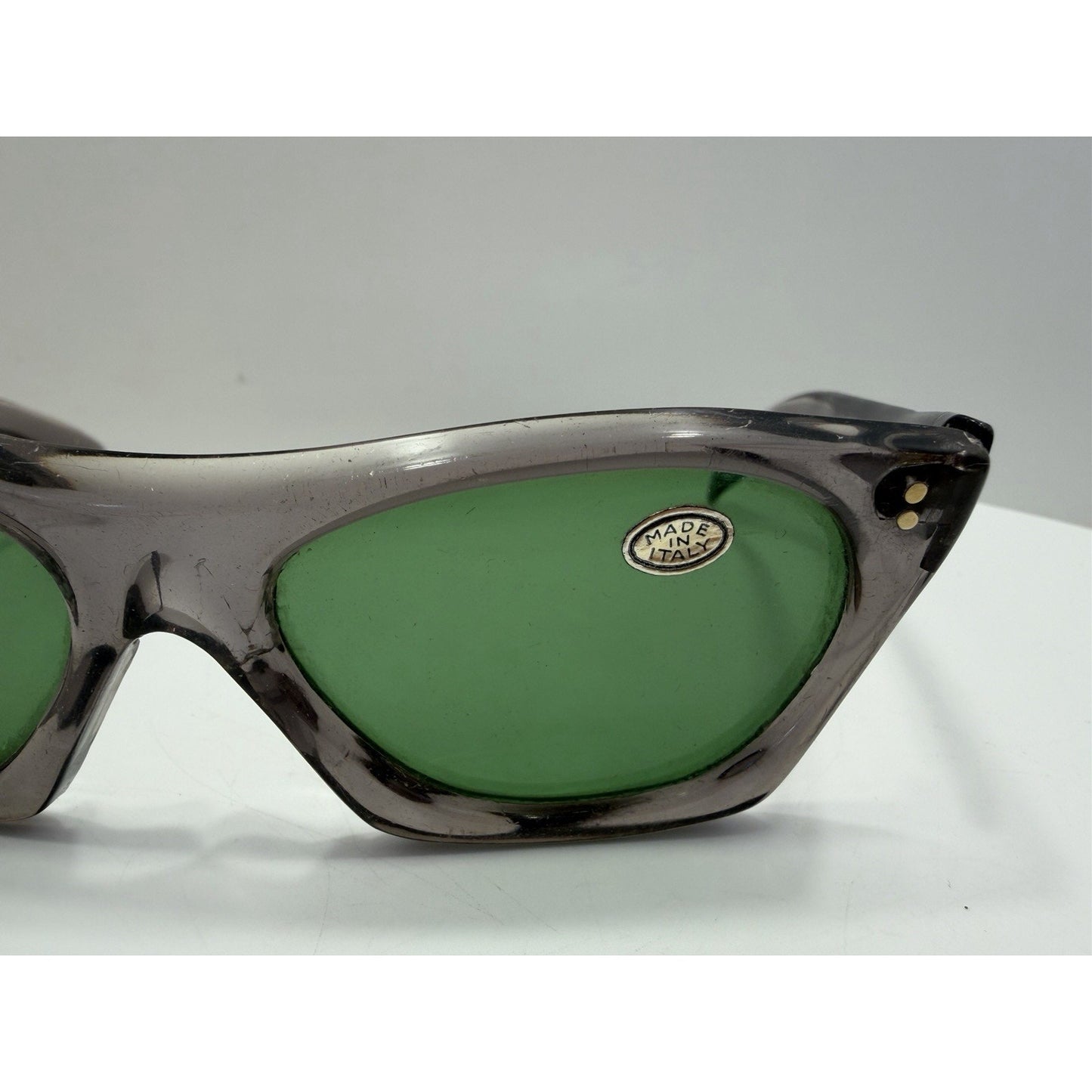 VINTAGE *NEW* 1970's Glam Unisex Sunglasses Gray Square Frame/Green Lens ITALY