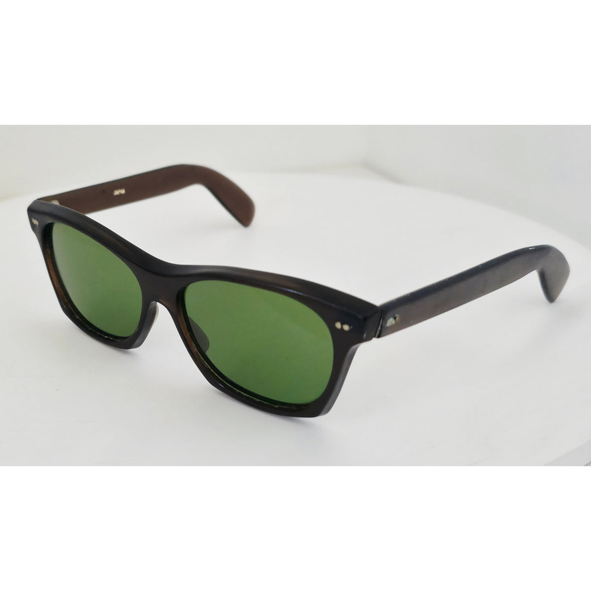 VINTAGE *NEW* 1970's Glam Black and Brown Frame with Green Lens Sunglasses Japan