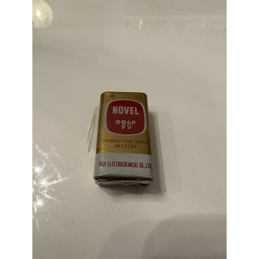 VINTAGE *NEW*  Novel 9V Transistor Radio Battery