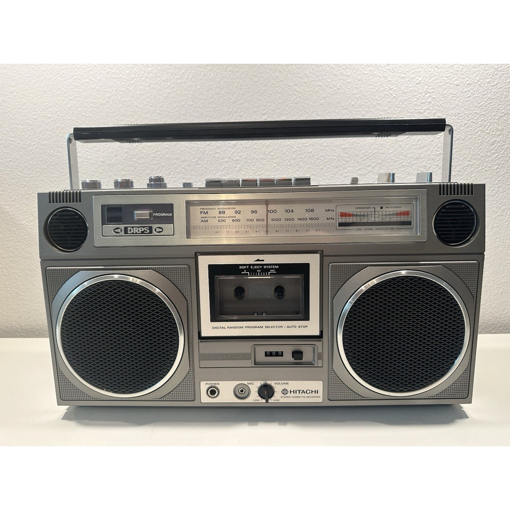 Needs Lovin' - VINTAGE 1980's Hitachi TRK-8020H AM/FM Cassette Stereo Boombox 4 Speaker