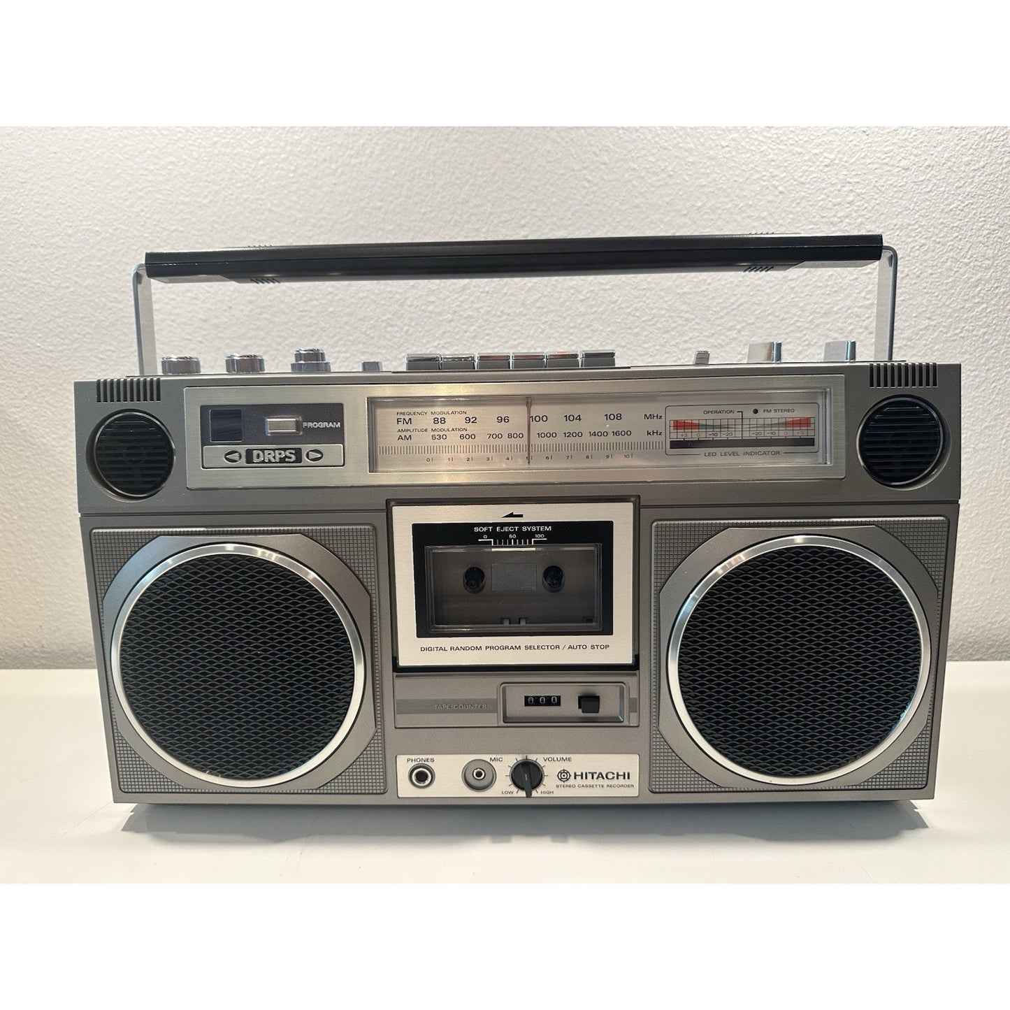 Needs Lovin' - VINTAGE 1980's Hitachi TRK-8020H AM/FM Cassette Stereo Boombox 4 Speaker