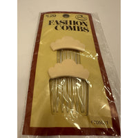 VINTAGE *NEW* 1975 Goody #7050 Kant-Slip Fashion Combs Small Scallop Cream USA