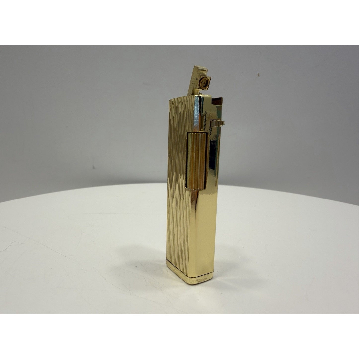 VINTAGE *NEW* 1950's Laurel Gold Textured Super Lighter