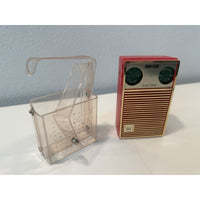 VINTAGE *NEW* 1970's Four Star FS-701 Solid State Radio in Red w/ Clear Case