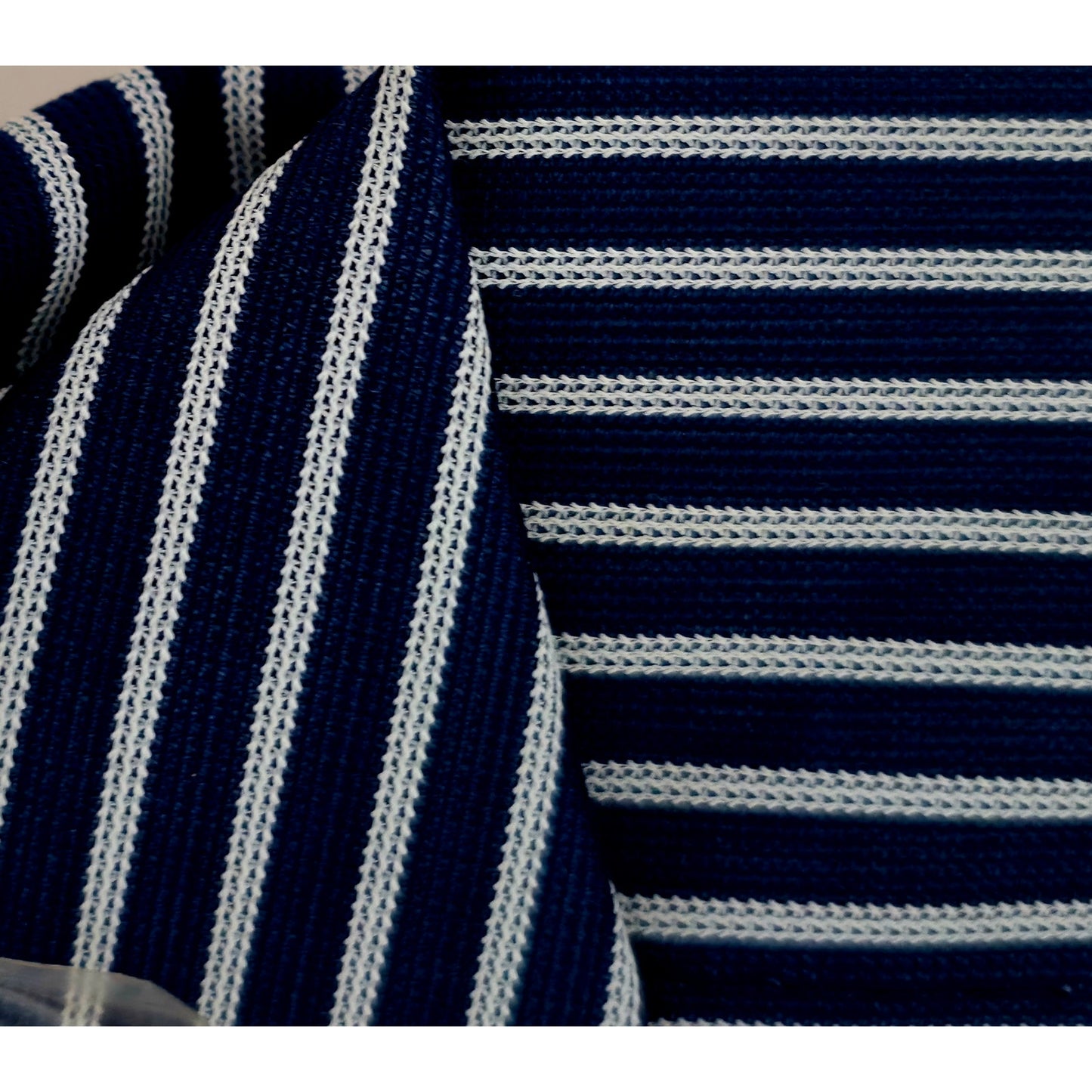 VINTAGE *NEW* 1970's Masterbuilt Men's Striped Navy Pajama Set Size B (Medium)