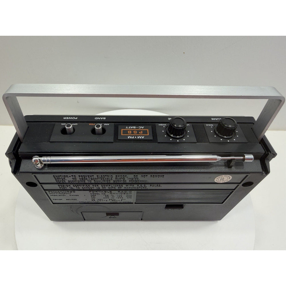 VINTAGE 1980's Hitachi KH-1080H AM/FM/PSB 3-Band Portable Radio - Needs Lovin'