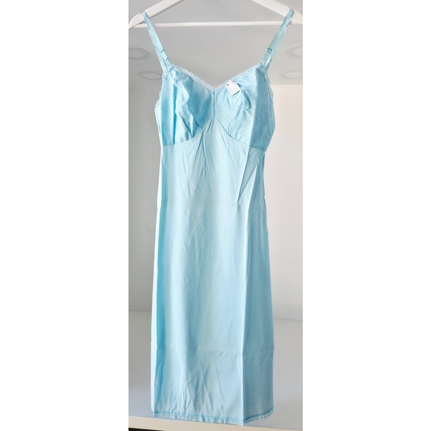 VINTAGE *NEW* 1960's Kayser Women's Blue Lace Trim Long Slip Dress Size S