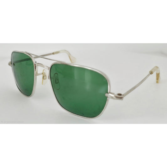 VINTAGE *NEW* 1970's Glam Unisex Sunglasses Silver Frame Green Lens