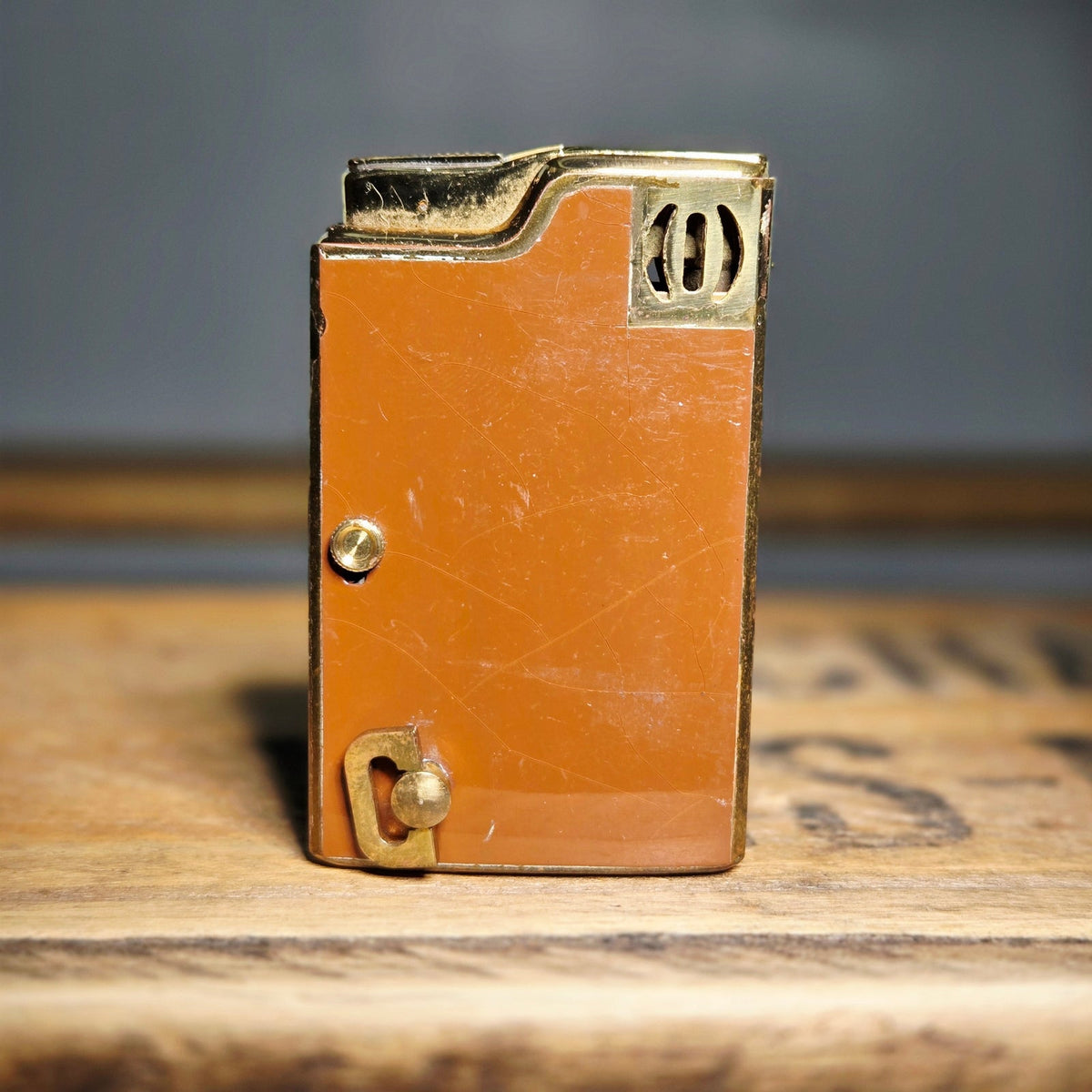 VINTAGE 1950's Ron Imperial Orange/Turquoise Musical Lighter