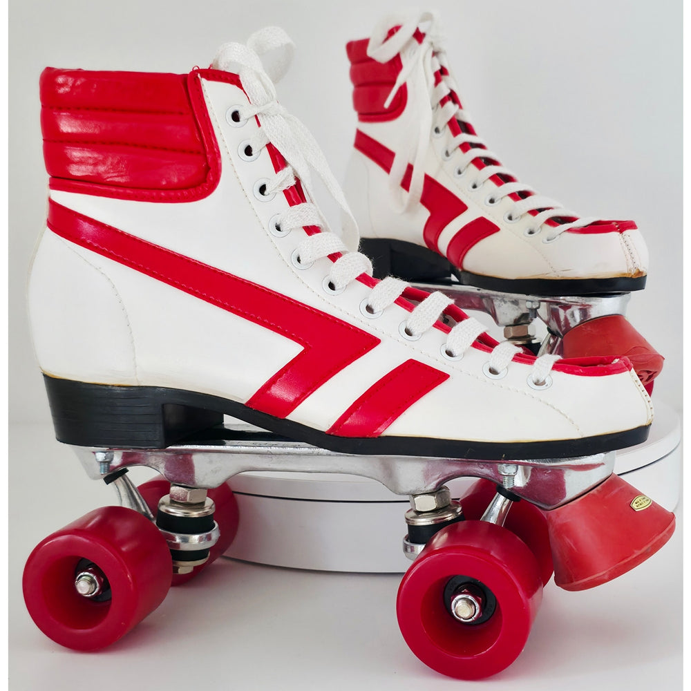 VINTAGE *NEW* 1970's Hot Shot Vinyl Women's Size 8 Demi-Boot Roller Skates
