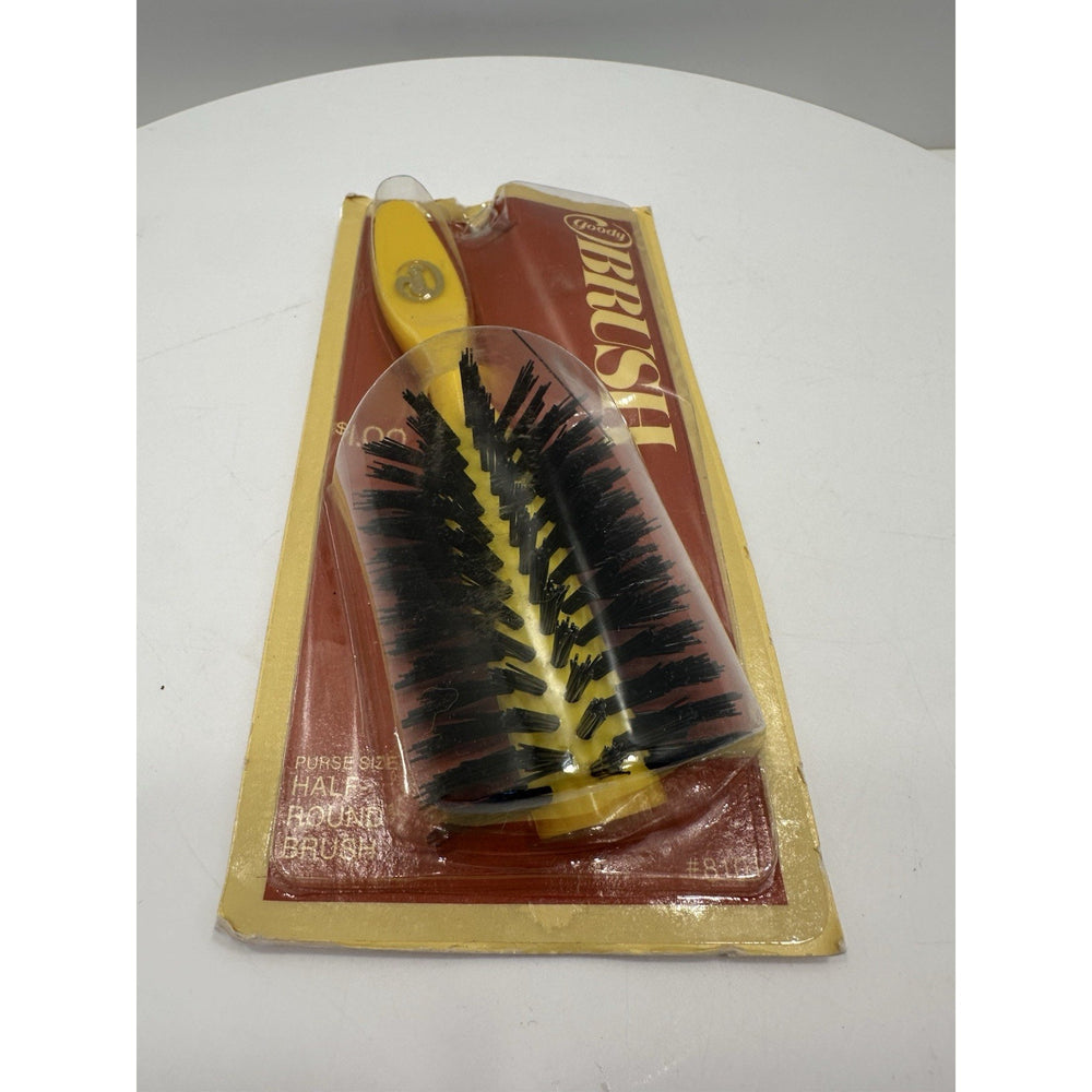 VINTAGE '*NEW* 1975 Goody #8101 Yellow Half-Round Brush Purse Size 6" w/ Nylon Bristles
