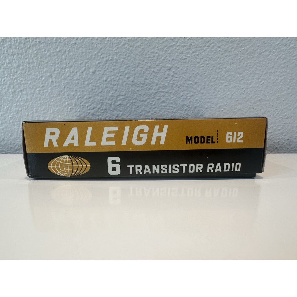 VINTAGE *NEW* Raleigh 6 Transistor Radio/High Sensitivity - Model#612