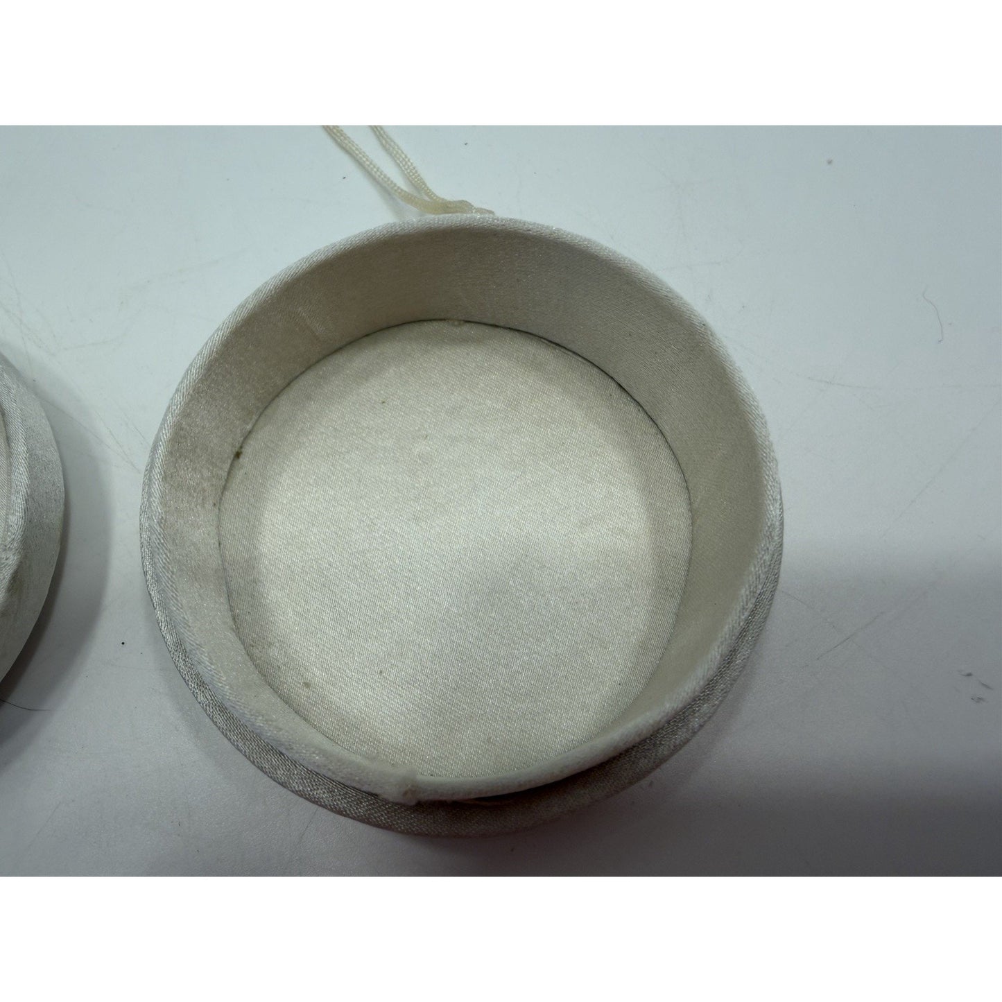 VINTAGE *NEW* 1960's Cream Silk Satin Snowflake Box | Holiday Ornament