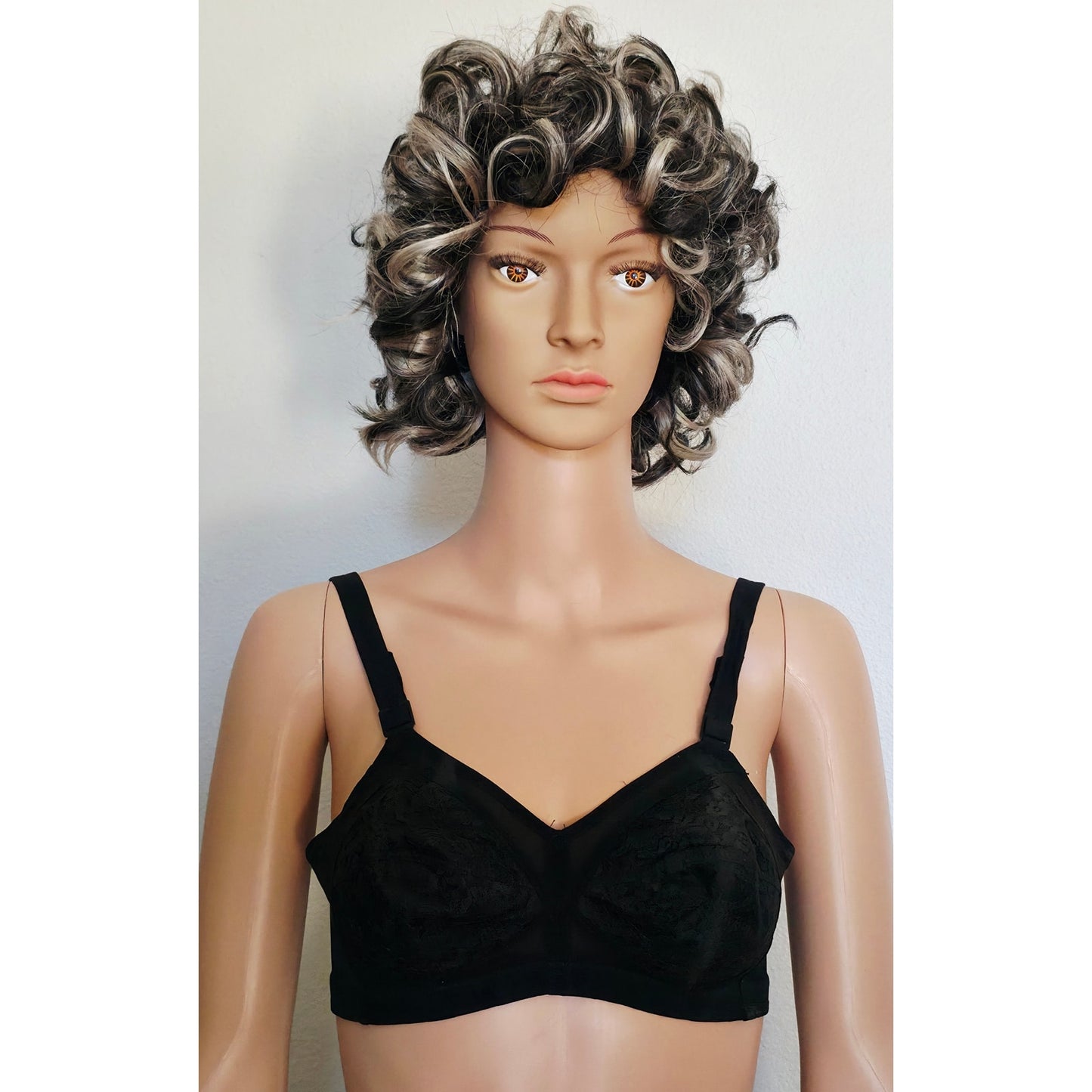 VINTAGE *NEW* 1970's Maidenform P7136 Tricolastic Lace Stretch Black Bra 38 B Set of 2