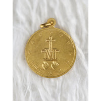 VINTAGE *NEW* 1950's Praying Madonna Gold-Toned Religious Pendant 1.25"