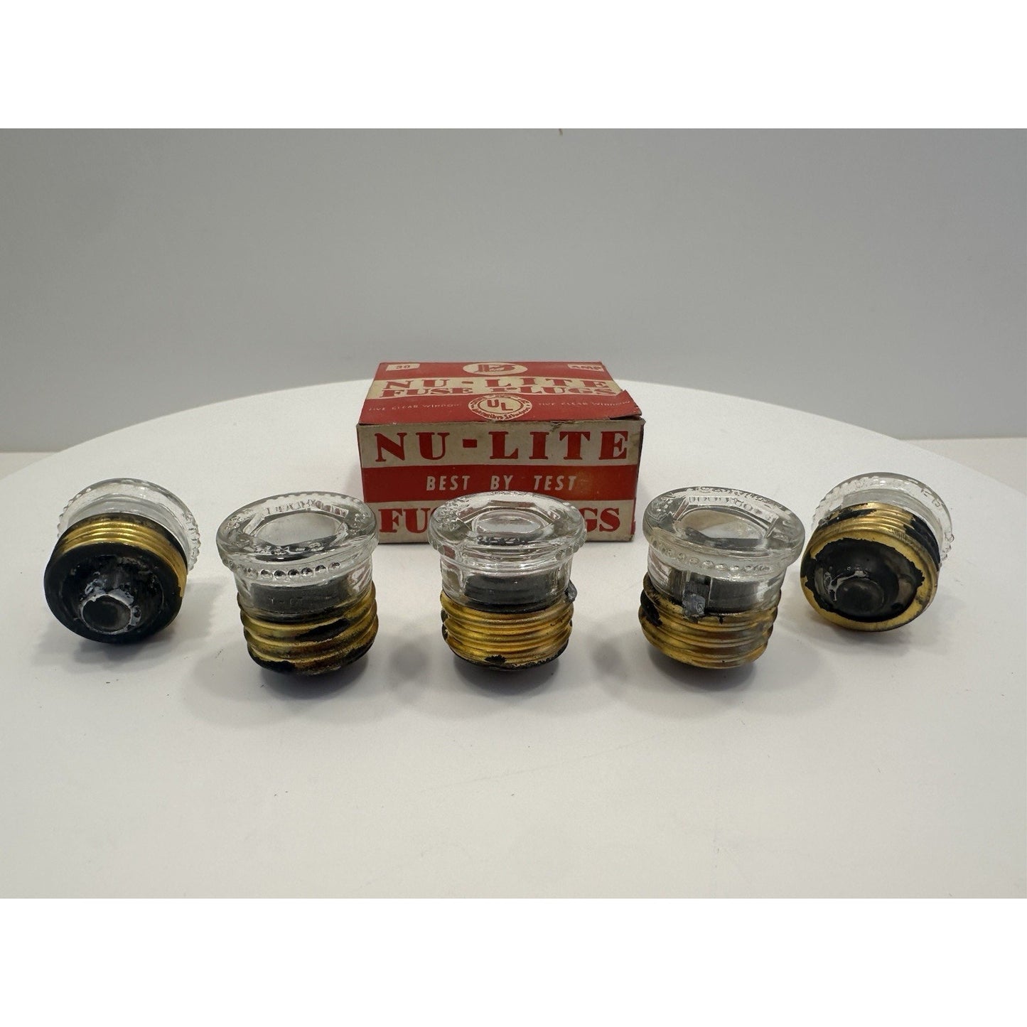 VINTAGE *NEW* 1970's Nu-Lite Glass Fuse Plugs 15 Amp 125 Volt USA, 5 Per Box