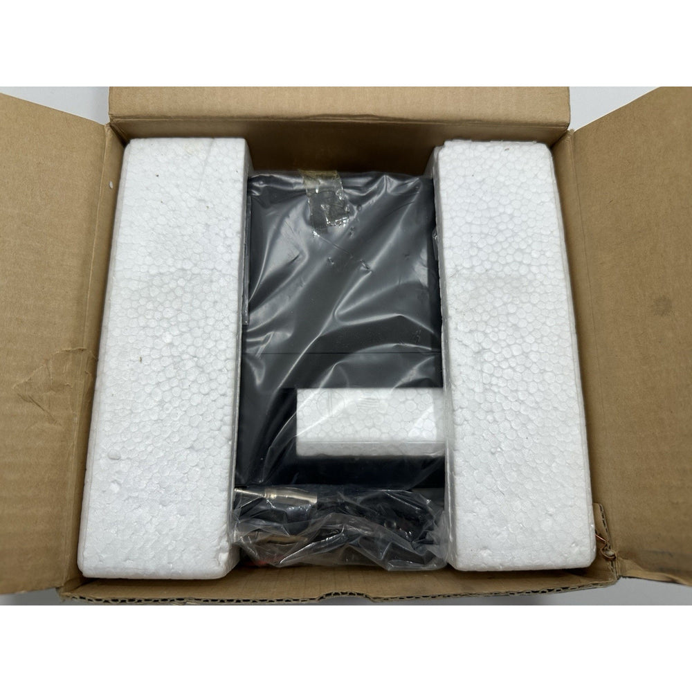 VINTAGE *NEW* 1970 AM/FM Cassette Car Stereo Japan