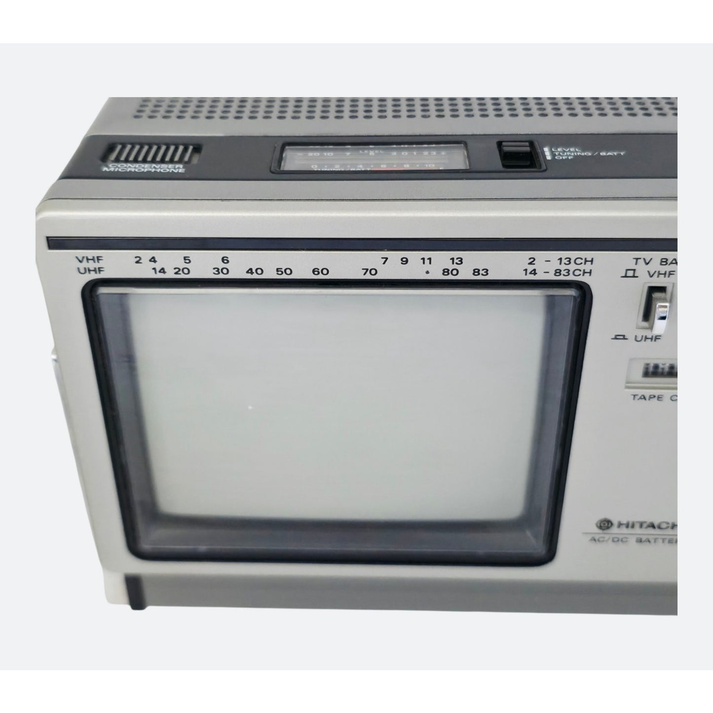 VINTAGE *PRISTINE* 1981 Hitachi K2400 Solid State TV Receiver/Cassette