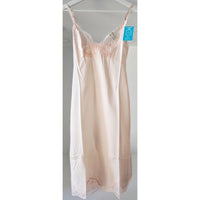 VINTAGE *NEW* 1960's Kayser Women's Light Peach with Lace Trim Long Slip Size S