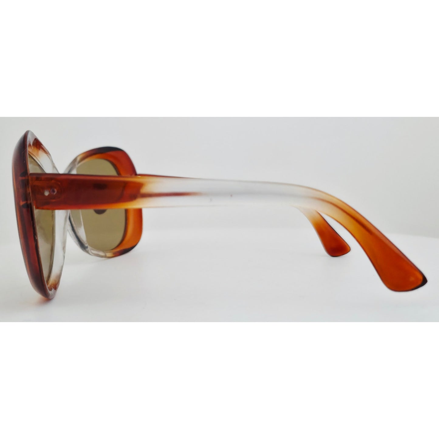 VINTAGE *NEW* 1970's Glam Brown Ombre Frame with Smoke Lens Oversize Sunglasses