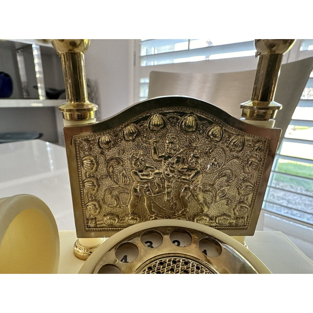 VINTAGE *NEW* French Style Telephone Radio - Solid State