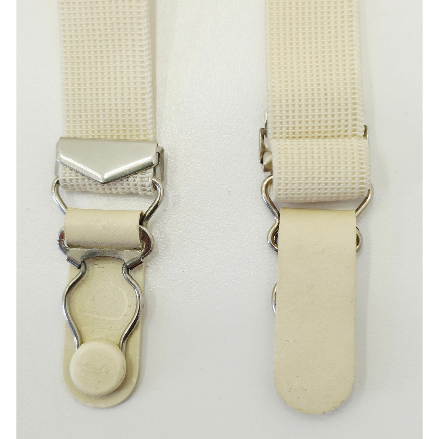 VINTAGE *NEW* 1960's MACBESS Women's Cream w/Flowers Garter Belt Size S (24)