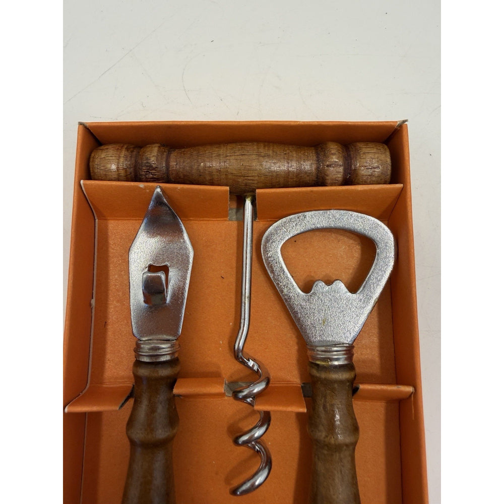 VINTAGE *NEW* 1950's 3-Piece Portable Wooden Handle Bar Set