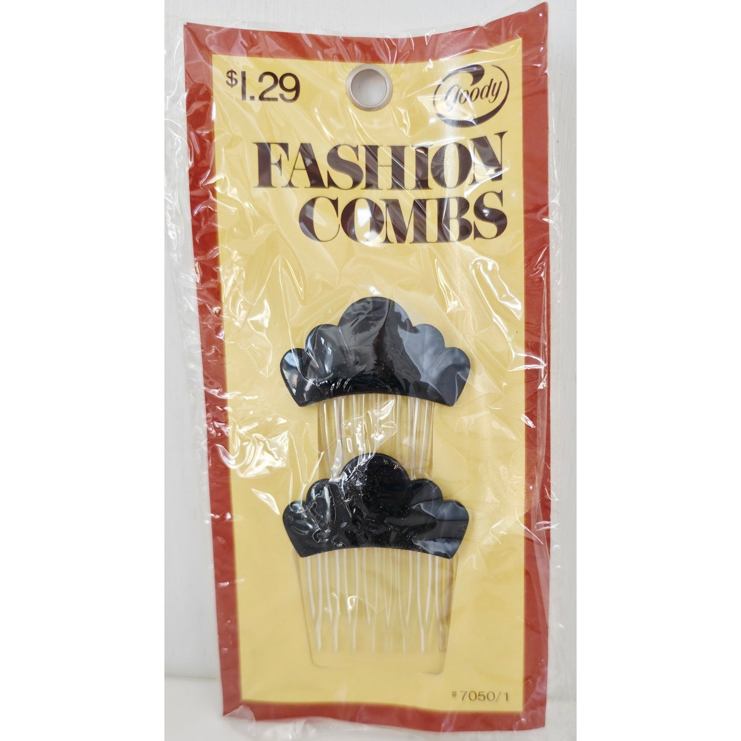 VINTAGE *NEW* 1975 Goody #7050/1 Fashion Combs Scalloped Black USA