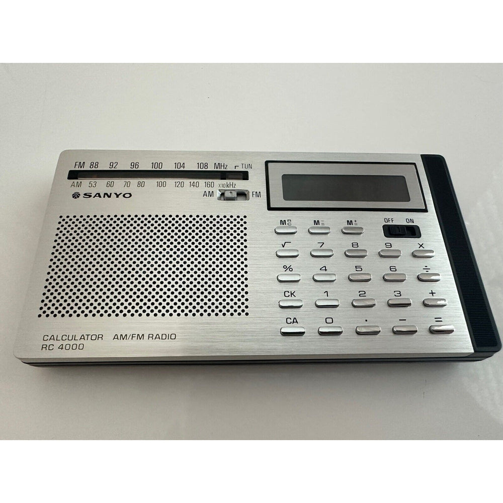 VINTAGE *NEW* Sanyo RC-4000 am/fm Pocket Calculator Radio