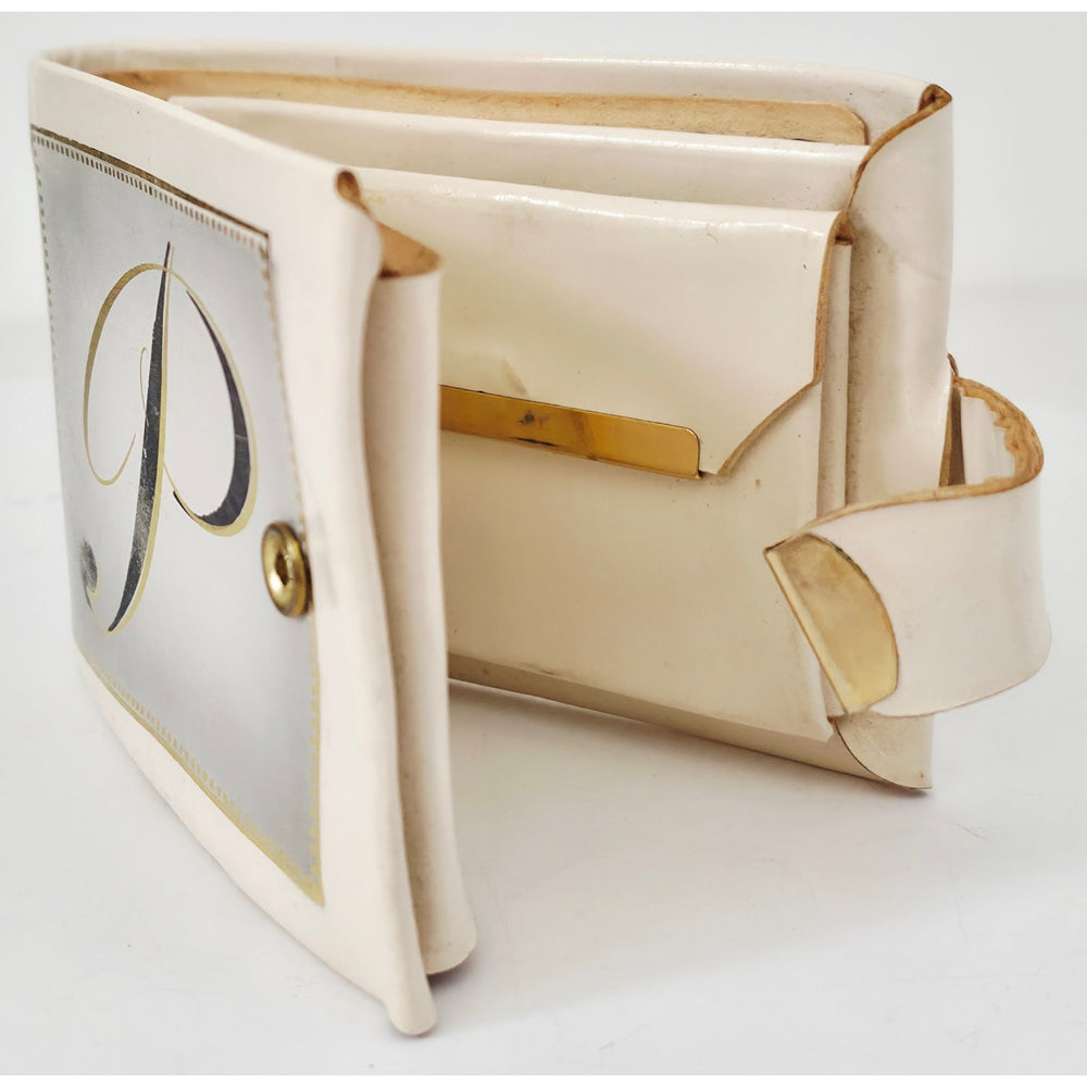 VINTAGE *PRISTINE* 1970's Cream with "P" Initial Bi-Fold Coin, Photo and Cash Wallet