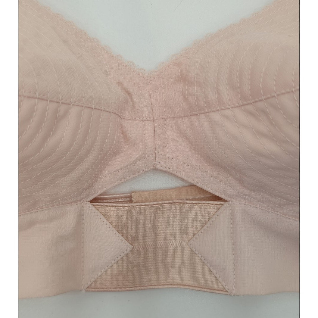 VINTAGE *NEW* 1960's Carnival Women's Pink Bullet Bra Size 32A USA