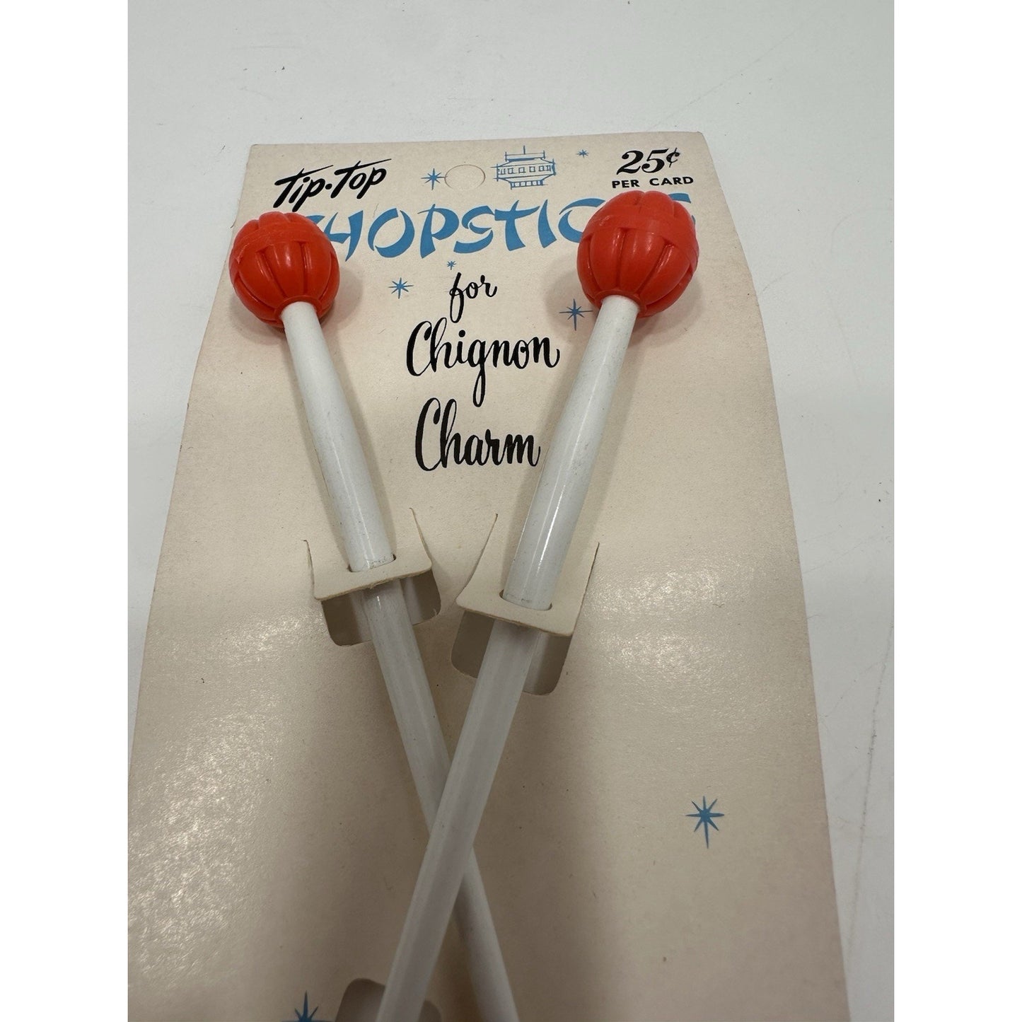 VINTAGE *NEW* 1970's Tip Top Hair Chignon Charm ChopSticks White/Red