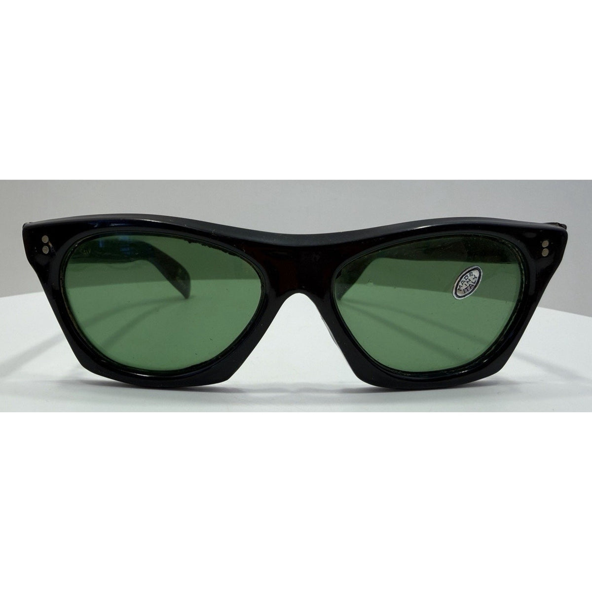 VINTAGE *NEW* 1960's Glam Unisex Sunglasses Black Frame/Green Lens ITALY