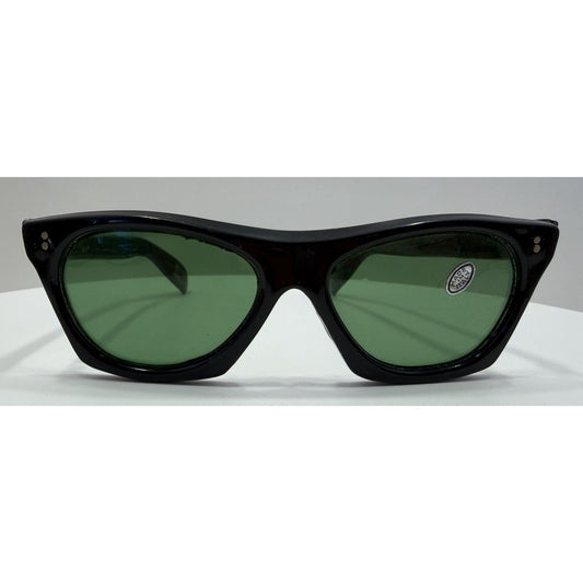 VINTAGE *NEW* 1960's Glam Unisex Sunglasses Black Frame/Green Lens ITALY