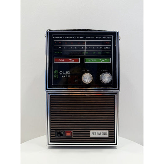 VINTAGE *NEW* 1960's Petrosonic AM Sport Snake Brown Case Radio
