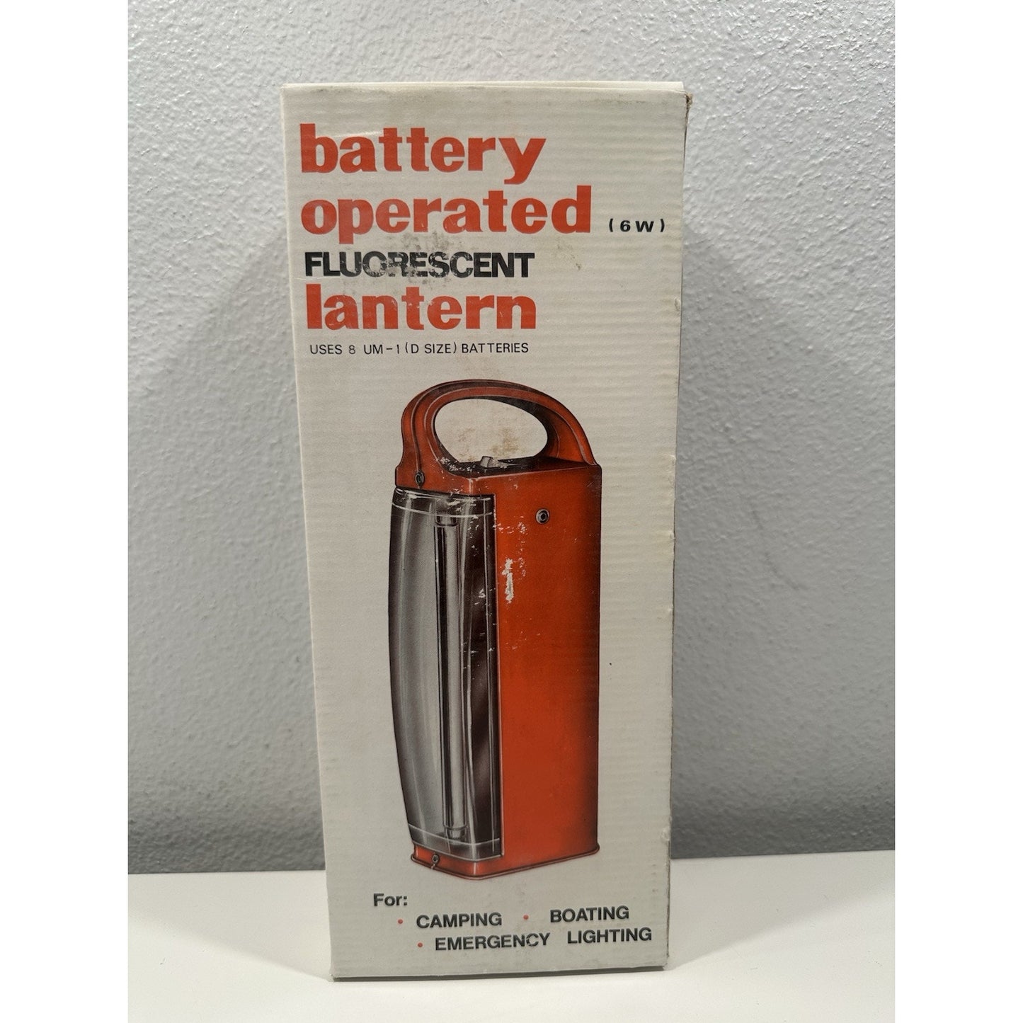 VINTAGE *NEW* 1970's Battery Operated Fluorescent Lantern Camping Boating Emergency